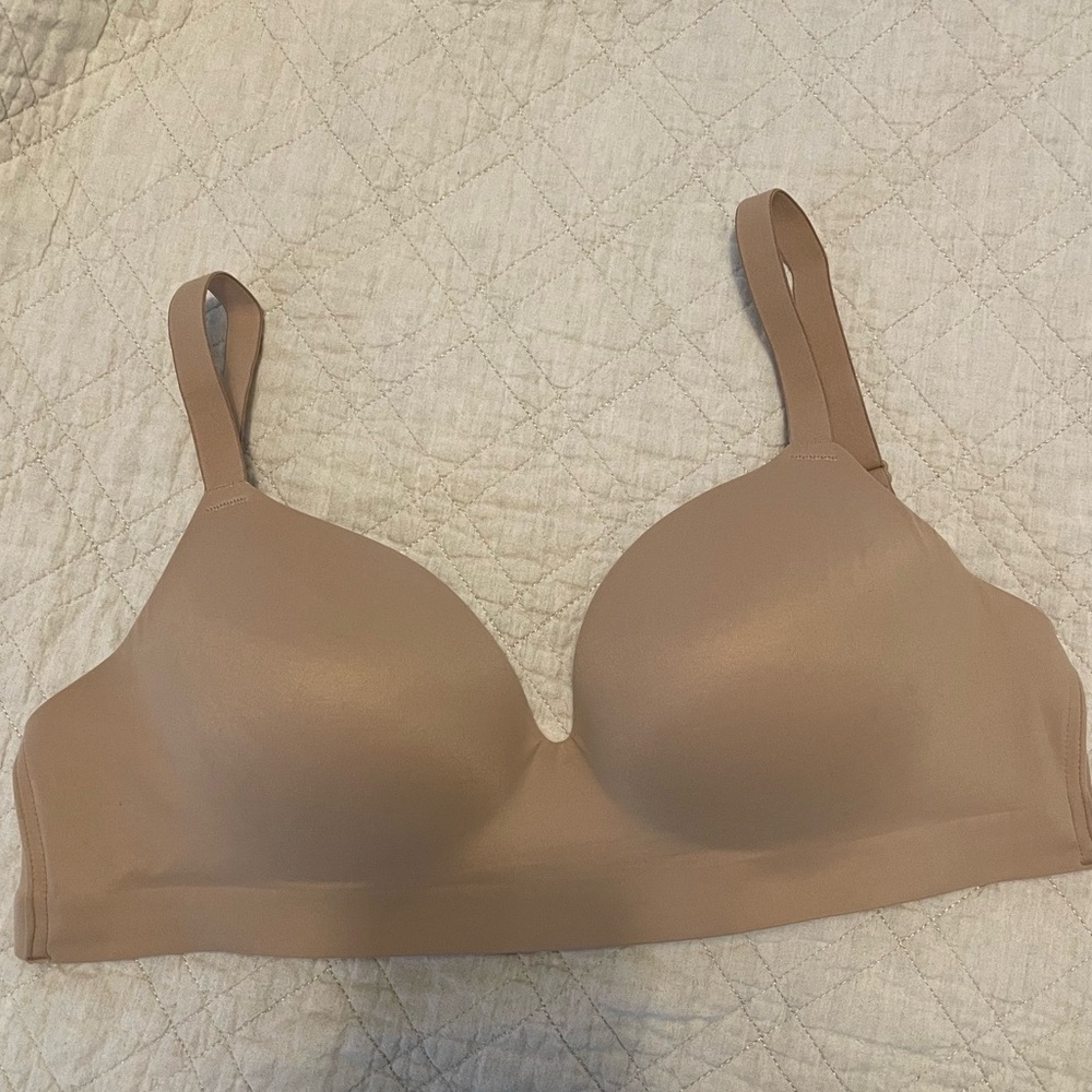 SOMA Bra (34DD) (Wireless Demi)